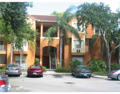 1725 Palm Cove Blvd #2-101