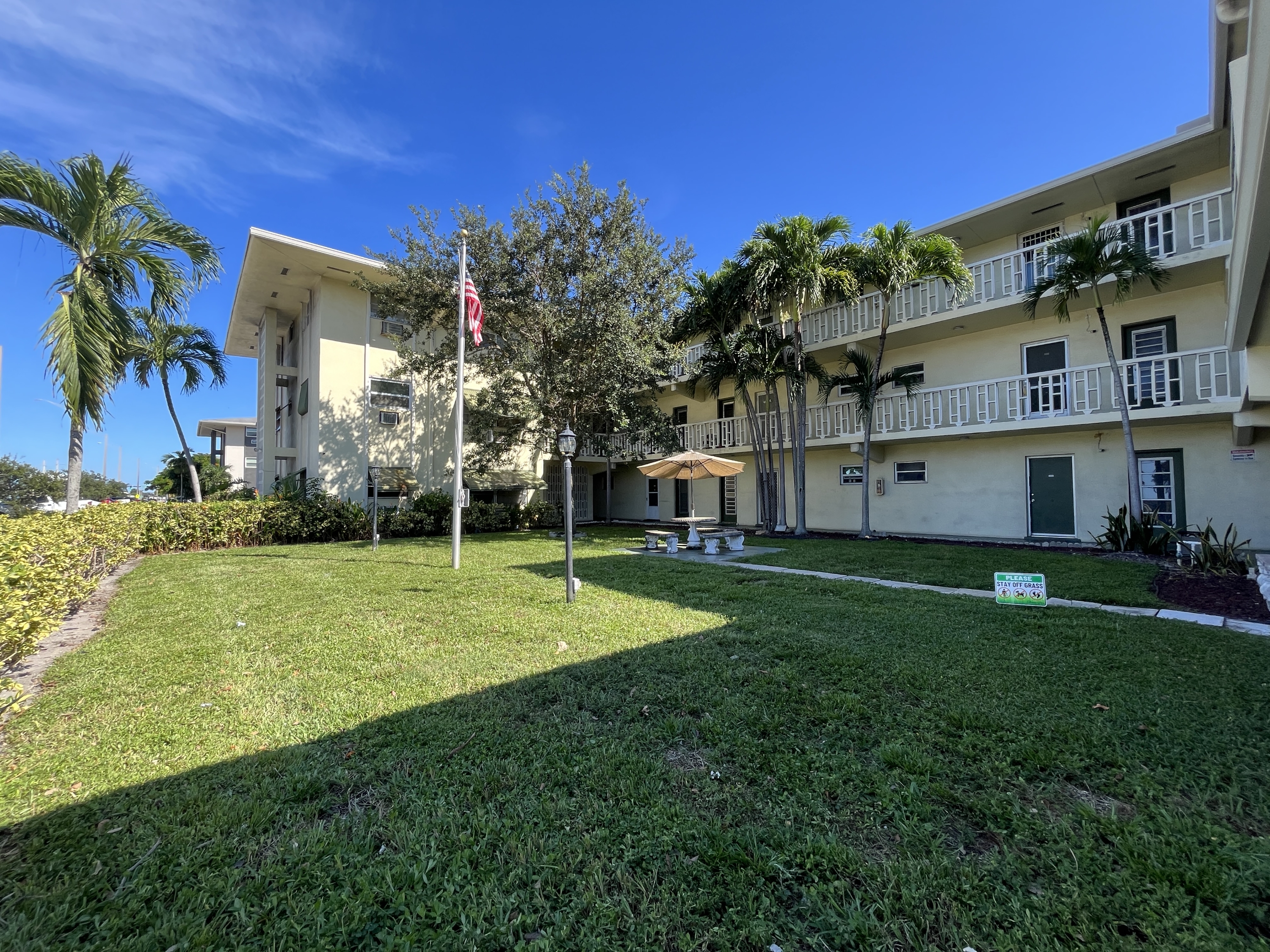 1350 East Sample Road Unit 307