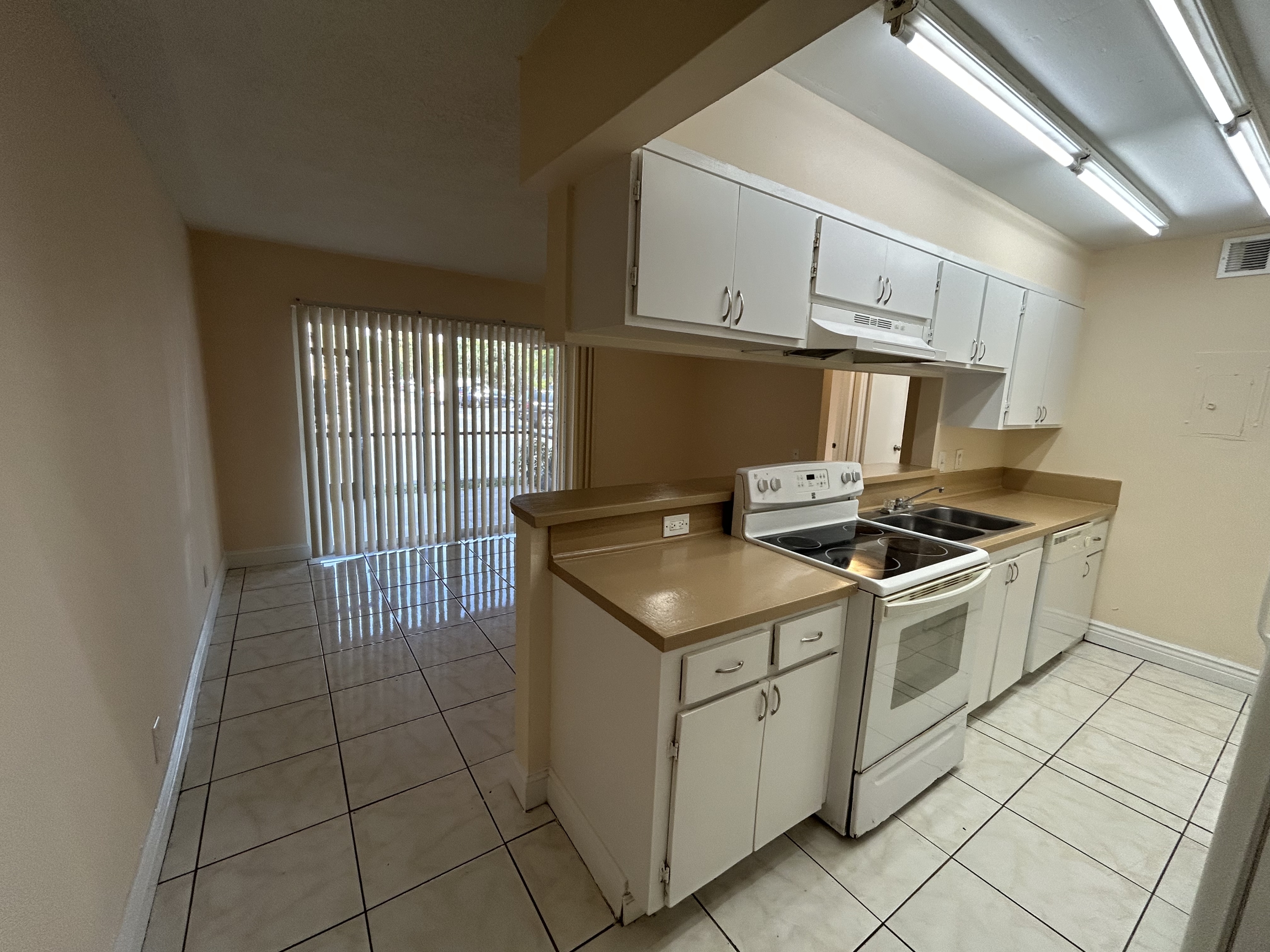 4401 Treehouse Ln # 26A