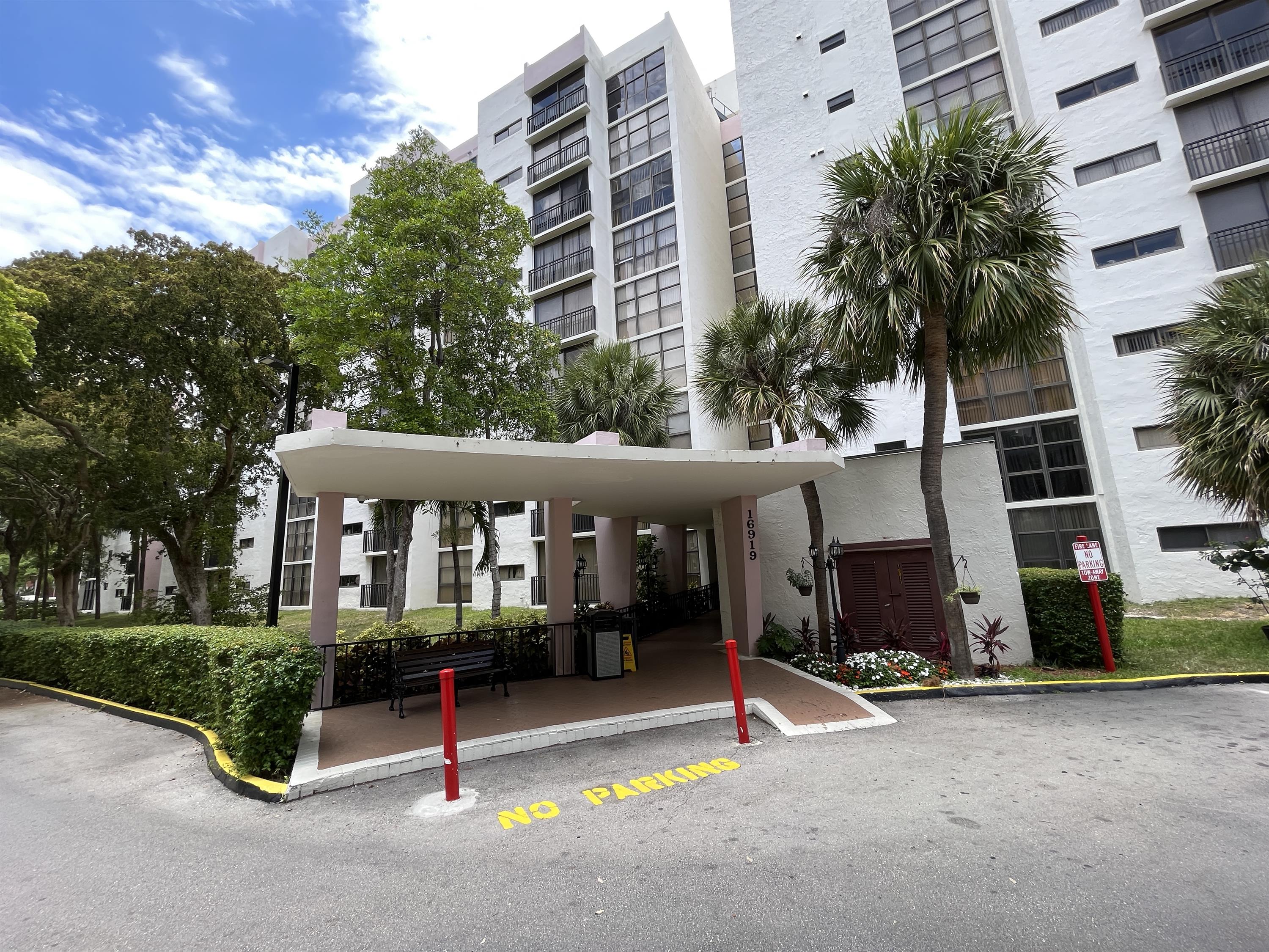 16919 North Bay Road #108 - 1